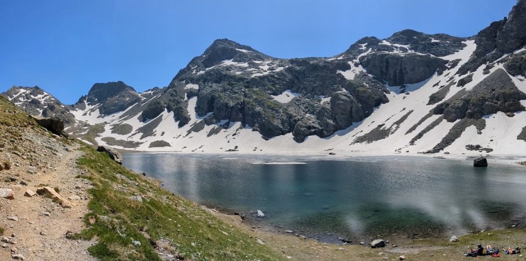 Le lac du Grand Domènon (2380 m d'alt.).